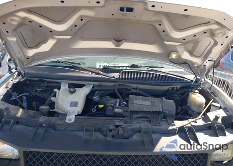 2015 Chevrolet Express 2500 Ls из США, поврежденный, VIN 1GAWGPFF2F1282132